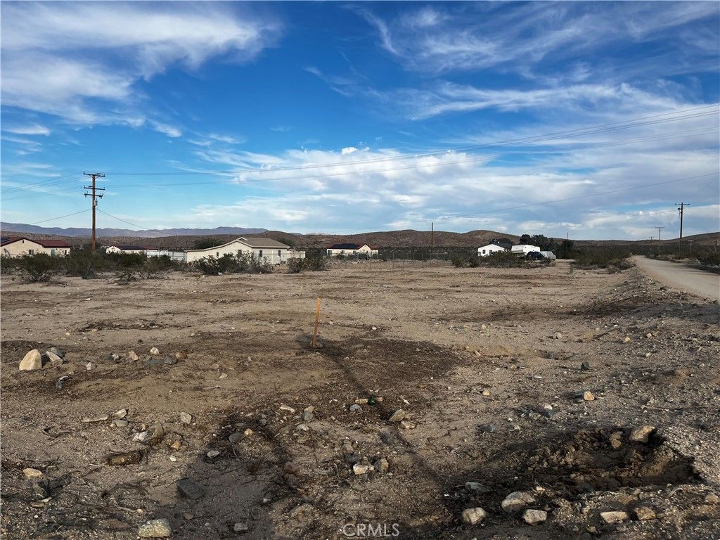 Image 3 of property listing at 6992 Wilshire Avenue, 29 Palms, CA 92277