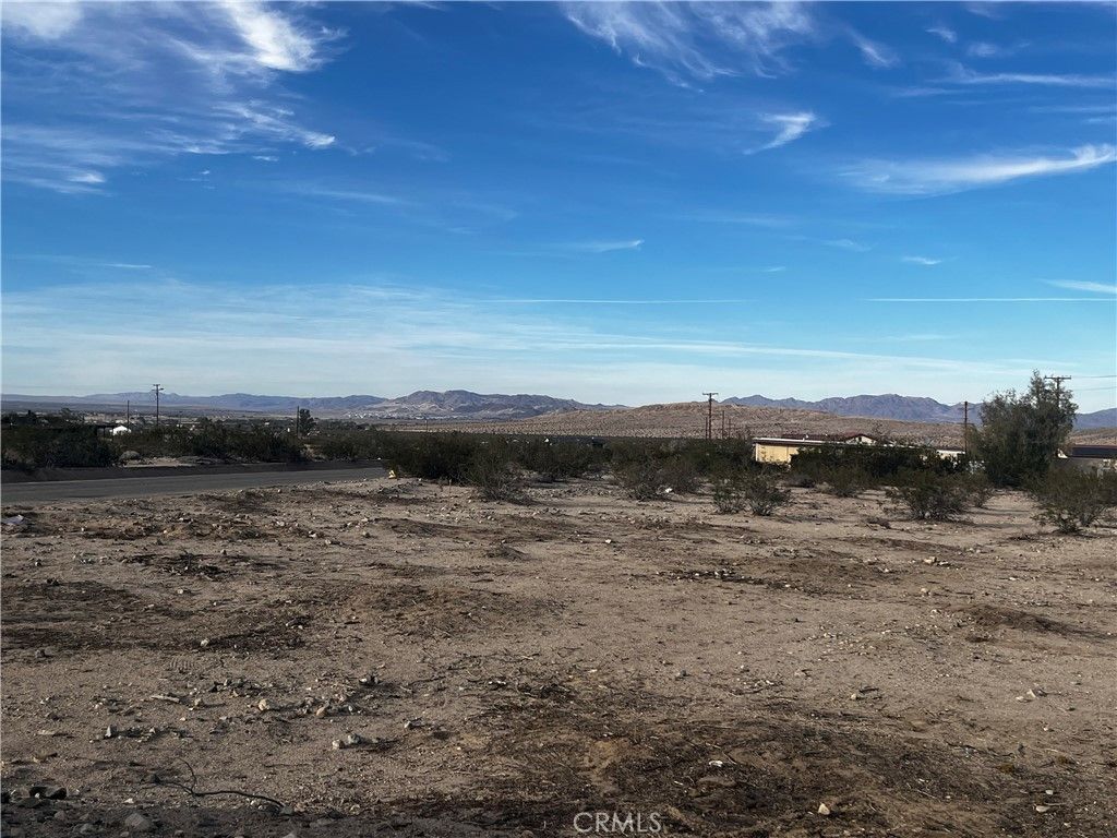 Image 8 of property listing at 6992 Wilshire Avenue, 29 Palms, CA 92277