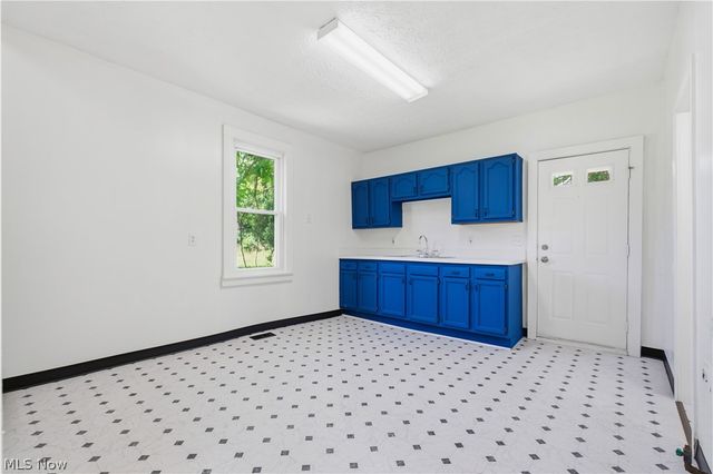3443 E 75th Street, Cleveland, OH 44127