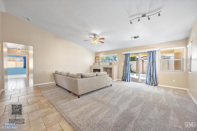 12705 Cheswolde Drive, Bakersfield, CA 93312