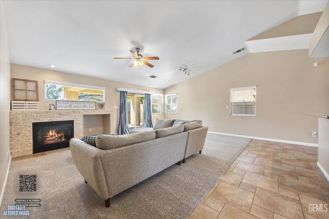 12705 Cheswolde Drive, Bakersfield, CA 93312