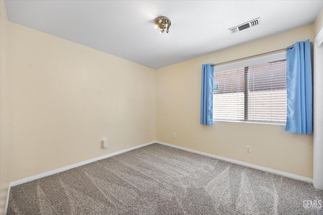 12705 Cheswolde Drive, Bakersfield, CA 93312