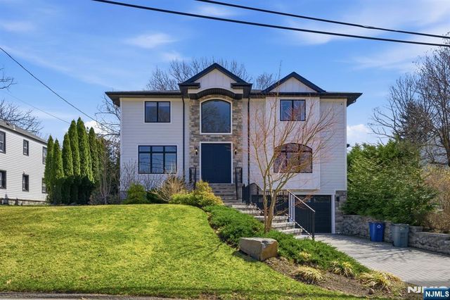 34 Dubois Avenue, Alpine, NJ 07620
