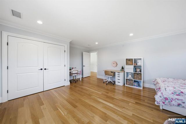 34 Dubois Avenue, Alpine, NJ 07620