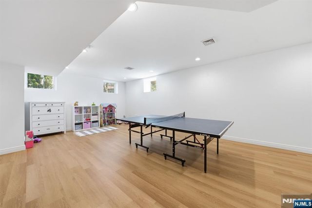 34 Dubois Avenue, Alpine, NJ 07620