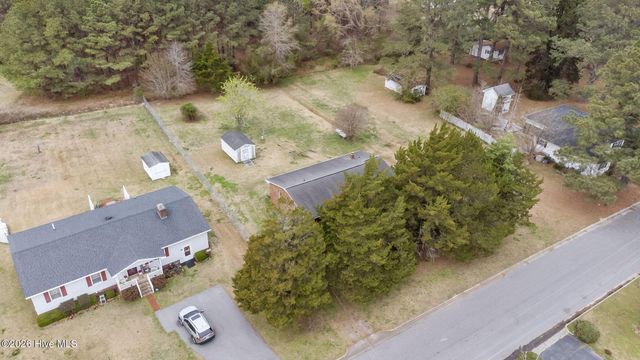 207 S Cherry Lane, Windsor, NC 27983