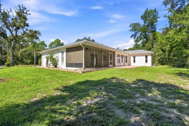 8 SANDPINE COURT W, Homosassa, FL 34446