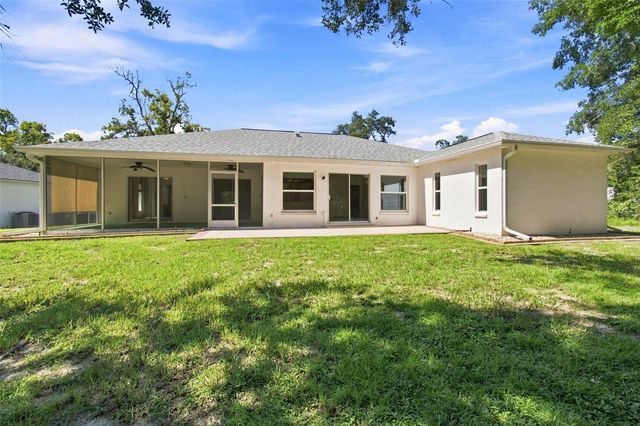 8 SANDPINE COURT W, Homosassa, FL 34446