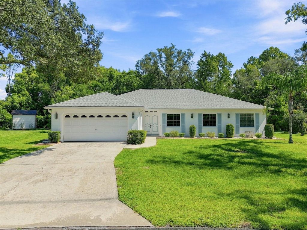 8 SANDPINE COURT W, Homosassa, FL 34446