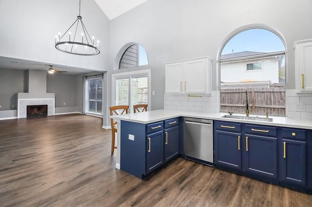 14615 Twisted Pecan Court, Houston, TX 77015