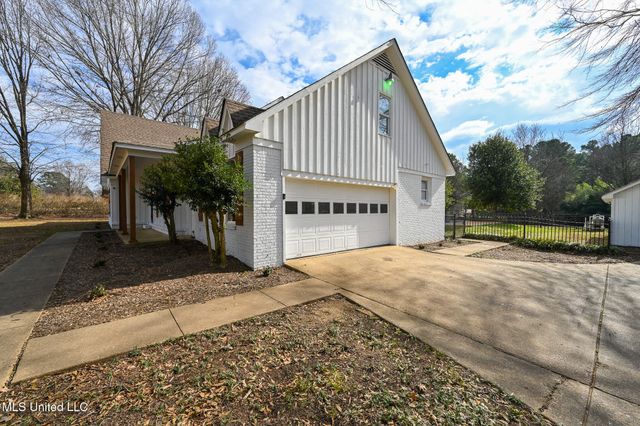 4707 Douglas Drive, Olive Branch, MS 38654