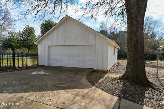 4707 Douglas Drive, Olive Branch, MS 38654