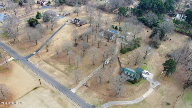 4707 Douglas Drive, Olive Branch, MS 38654