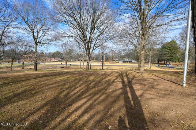 4707 Douglas Drive, Olive Branch, MS 38654