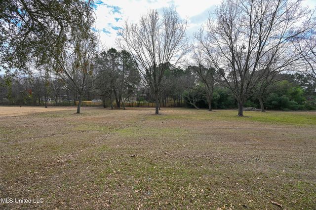 4707 Douglas Drive, Olive Branch, MS 38654