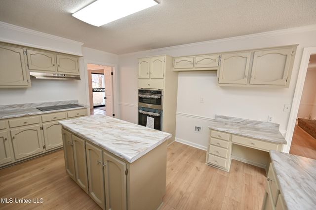 4707 Douglas Drive, Olive Branch, MS 38654