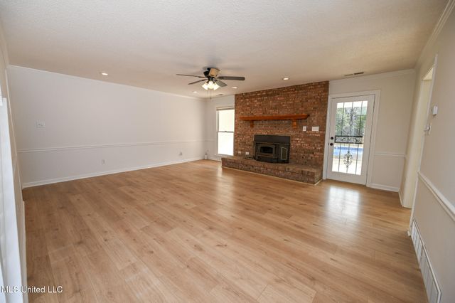 4707 Douglas Drive, Olive Branch, MS 38654