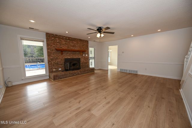 4707 Douglas Drive, Olive Branch, MS 38654