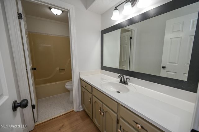 4707 Douglas Drive, Olive Branch, MS 38654