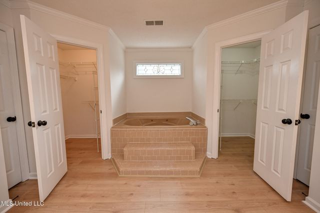 4707 Douglas Drive, Olive Branch, MS 38654