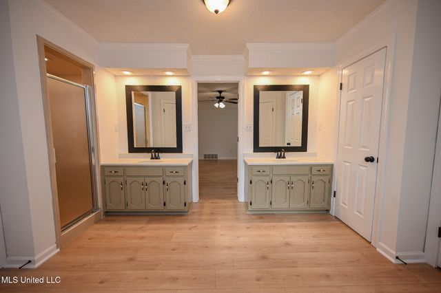 4707 Douglas Drive, Olive Branch, MS 38654