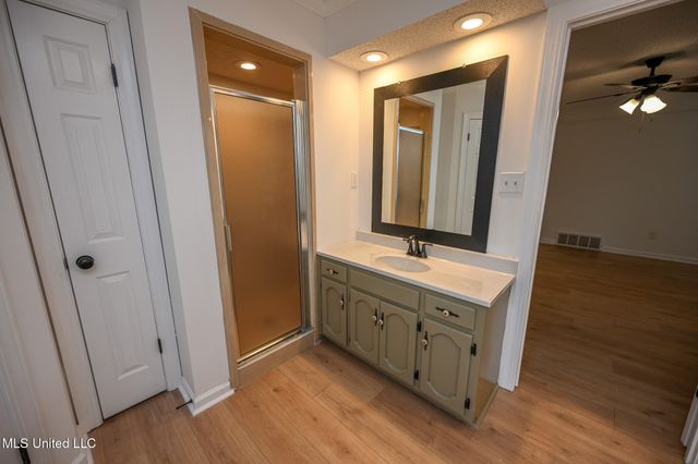 4707 Douglas Drive, Olive Branch, MS 38654