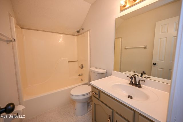 4707 Douglas Drive, Olive Branch, MS 38654