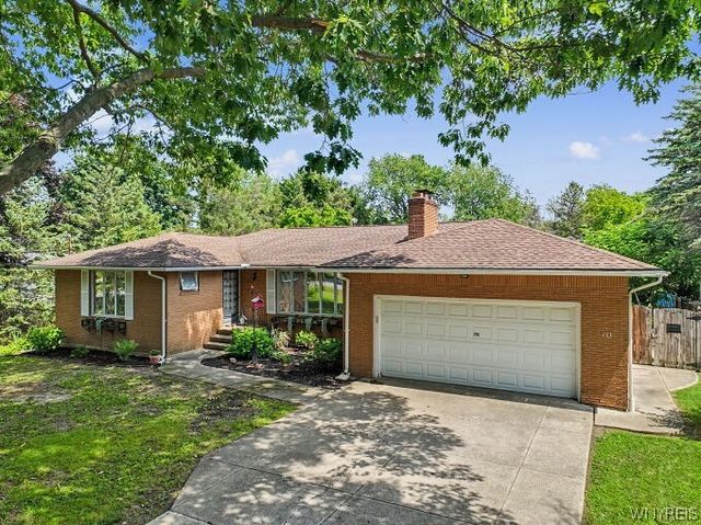 70 Dellwood Drive, Elma, NY 14059