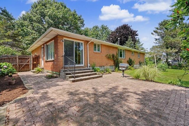 70 Dellwood Drive, Elma, NY 14059