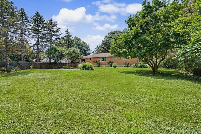 70 Dellwood Drive, Elma, NY 14059