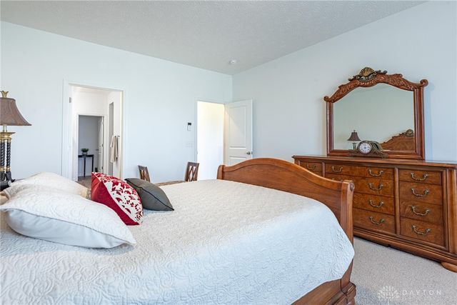 1109 Honeydew Drive, Tipp City, OH 45371