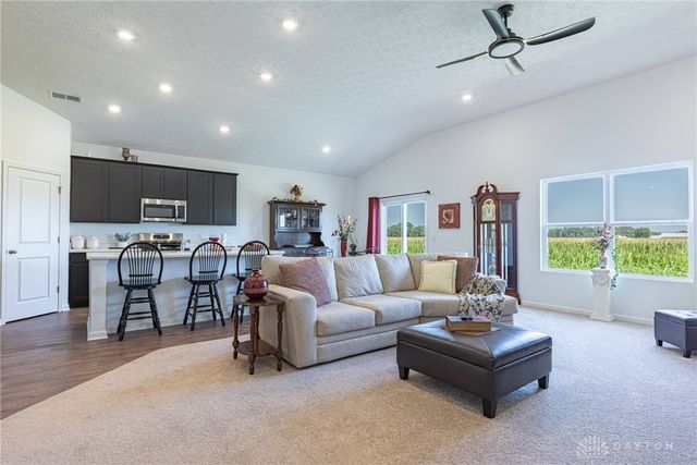 1109 Honeydew Drive, Tipp City, OH 45371