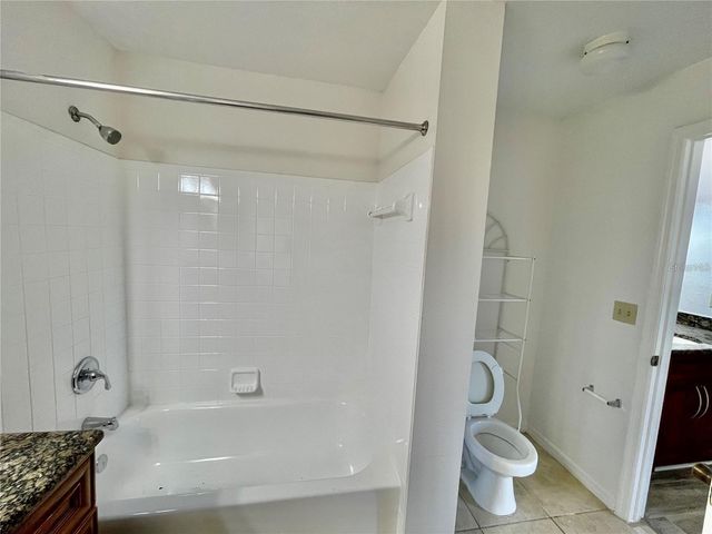 7210 WESTPOINTE BOULEVARD 1324, Orlando, FL 32835