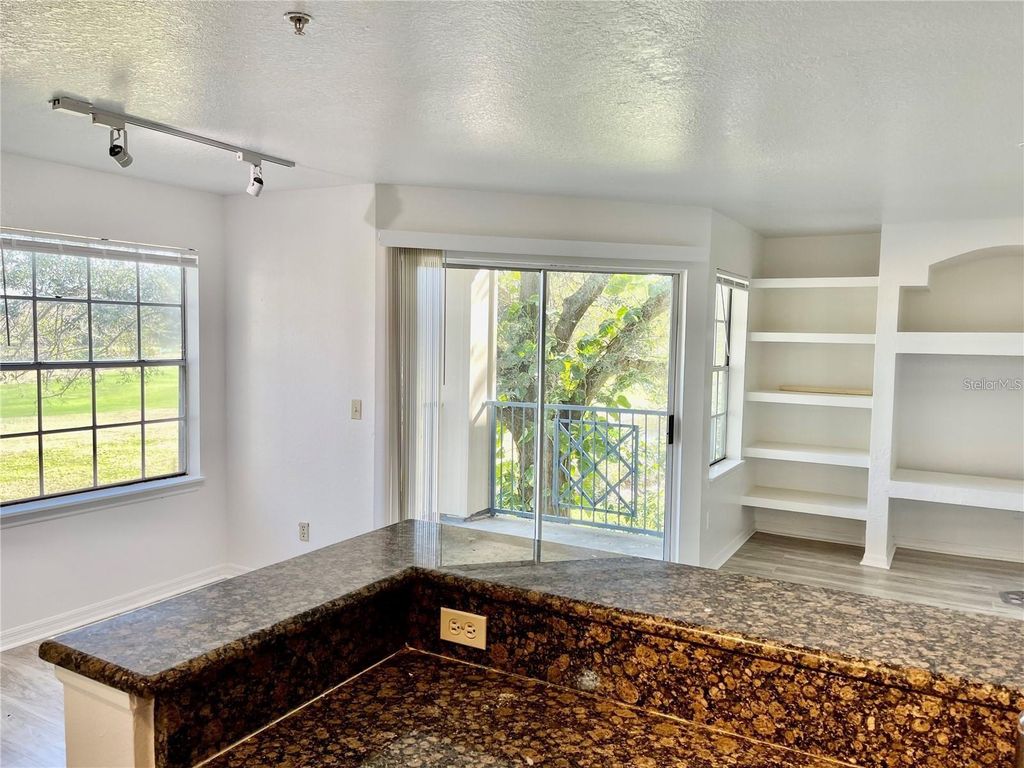 Image 9 of property listing at 7210 WESTPOINTE BOULEVARD 1324, Orlando, FL 32835