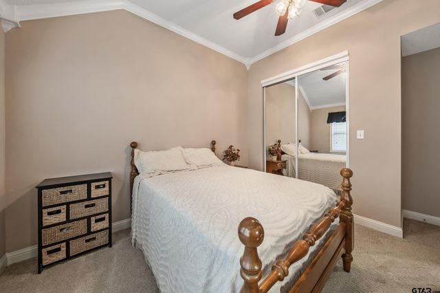 608 Green Meadown Trail, Holly Lake Ranch, TX 75765