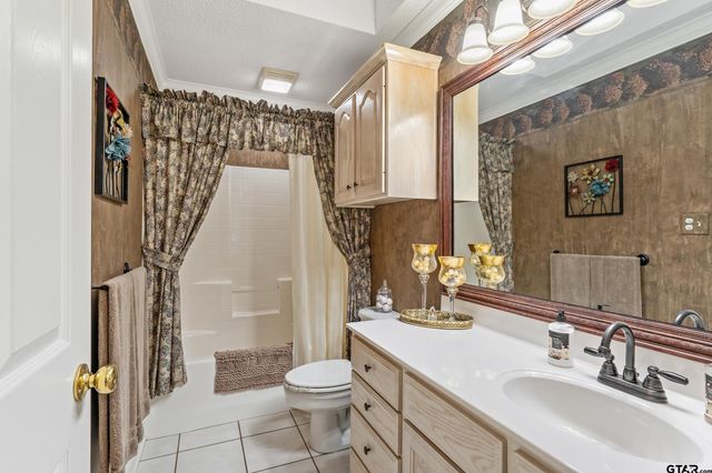 608 Green Meadown Trail, Holly Lake Ranch, TX 75765