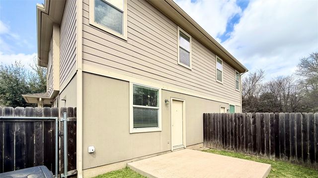 14613 Walt Whitman TRL B, Pflugerville, TX 78660