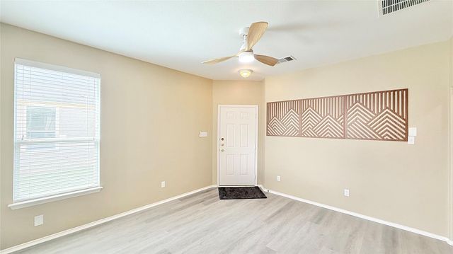 14613 Walt Whitman TRL B, Pflugerville, TX 78660