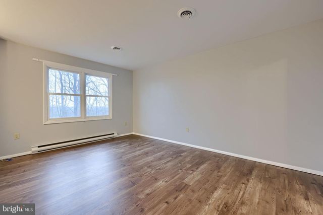 116 IRONMASTER RD, Lebanon, PA 17042