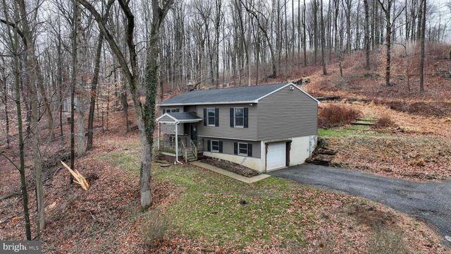 116 IRONMASTER RD, Lebanon, PA 17042