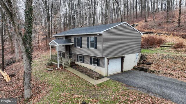 116 IRONMASTER RD, Lebanon, PA 17042