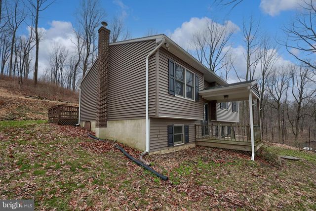 116 IRONMASTER RD, Lebanon, PA 17042