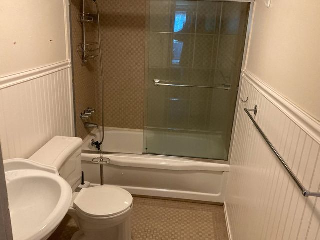 10 Riverfront Drive, Rockingham, VT 05101