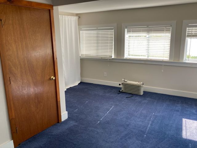 10 Riverfront Drive, Rockingham, VT 05101