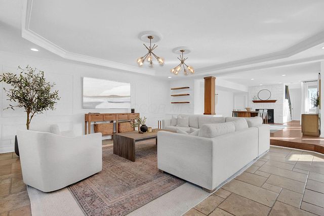 484 N Parkview Avenue, Bexley, OH 43209