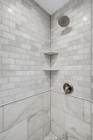 484 N Parkview Avenue, Bexley, OH 43209