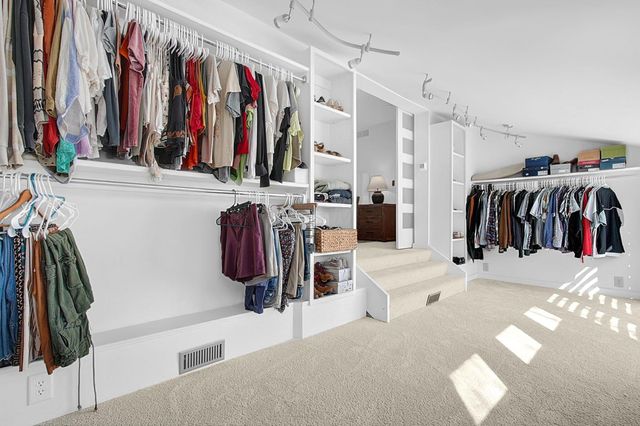 484 N Parkview Avenue, Bexley, OH 43209