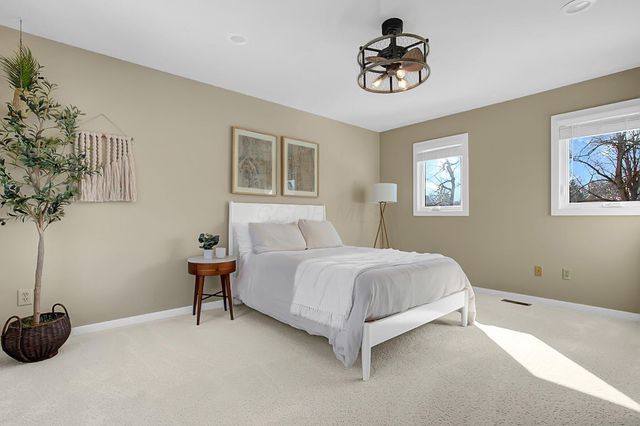 484 N Parkview Avenue, Bexley, OH 43209