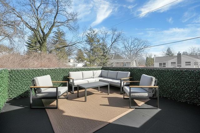 484 N Parkview Avenue, Bexley, OH 43209