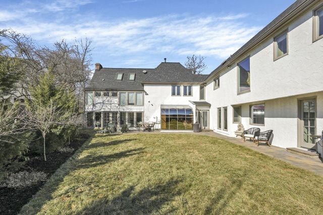 484 N Parkview Avenue, Bexley, OH 43209